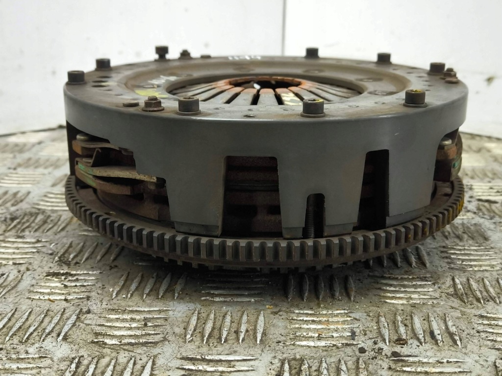 Maserati quattroporte 2008 комплект зчеплення Недорого