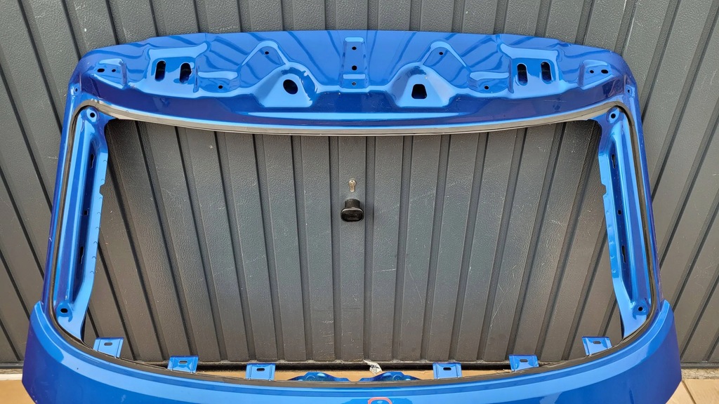 фото №2, Крышка багажника задняя крышка багажника vw t-roc fv