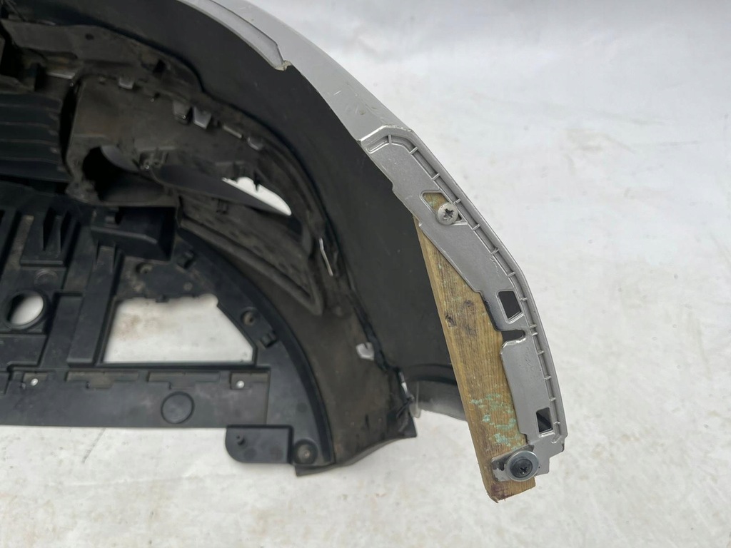 фото №13, Renault captur 1 i 13-17 бампер перед передний решётка радиатора плита решётка