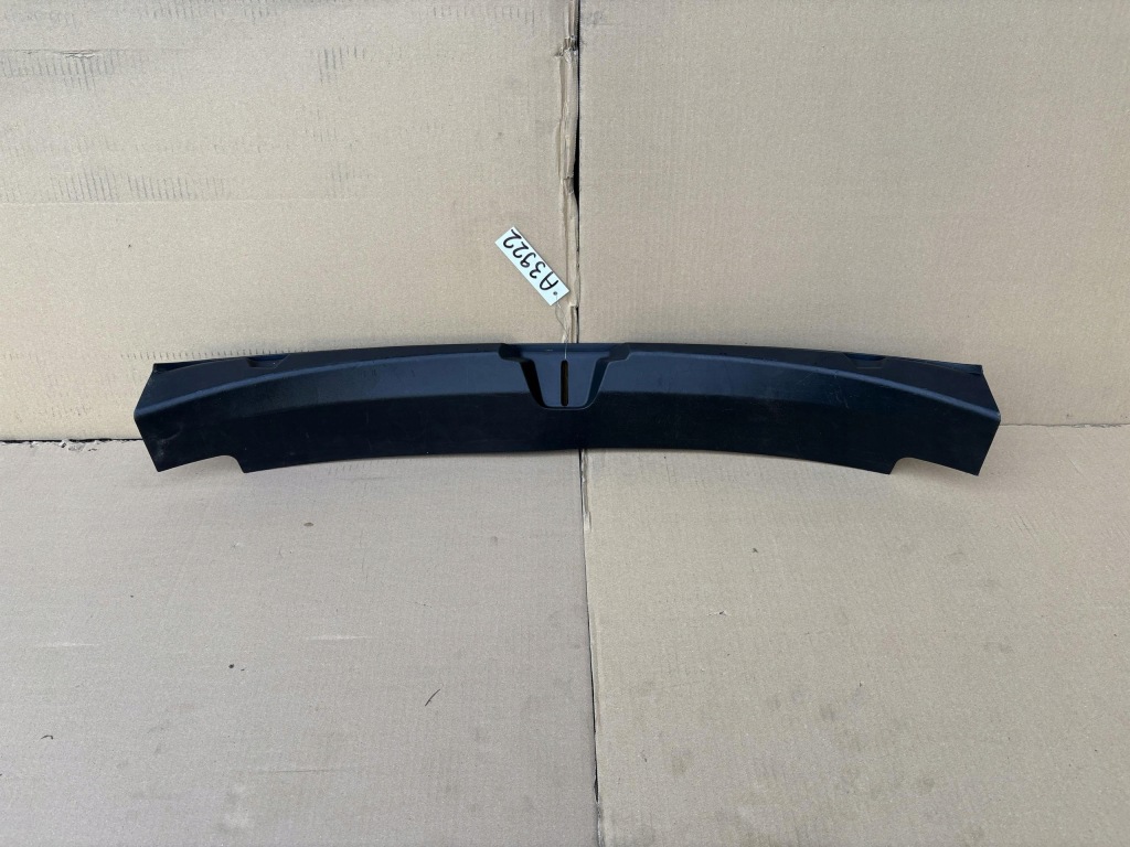 Купить Tesla 3 защита порог поперечина багажника 1086315