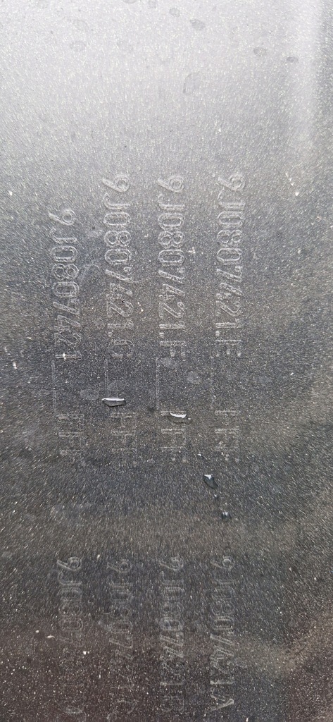 фото №8, Бампер задній porsche taycan 9j0807421f гарний