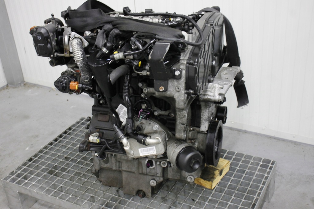 Двигатель opel insignia a 2.0 cdti astra 110 zafira 131 форсунки turbo насос Недорого