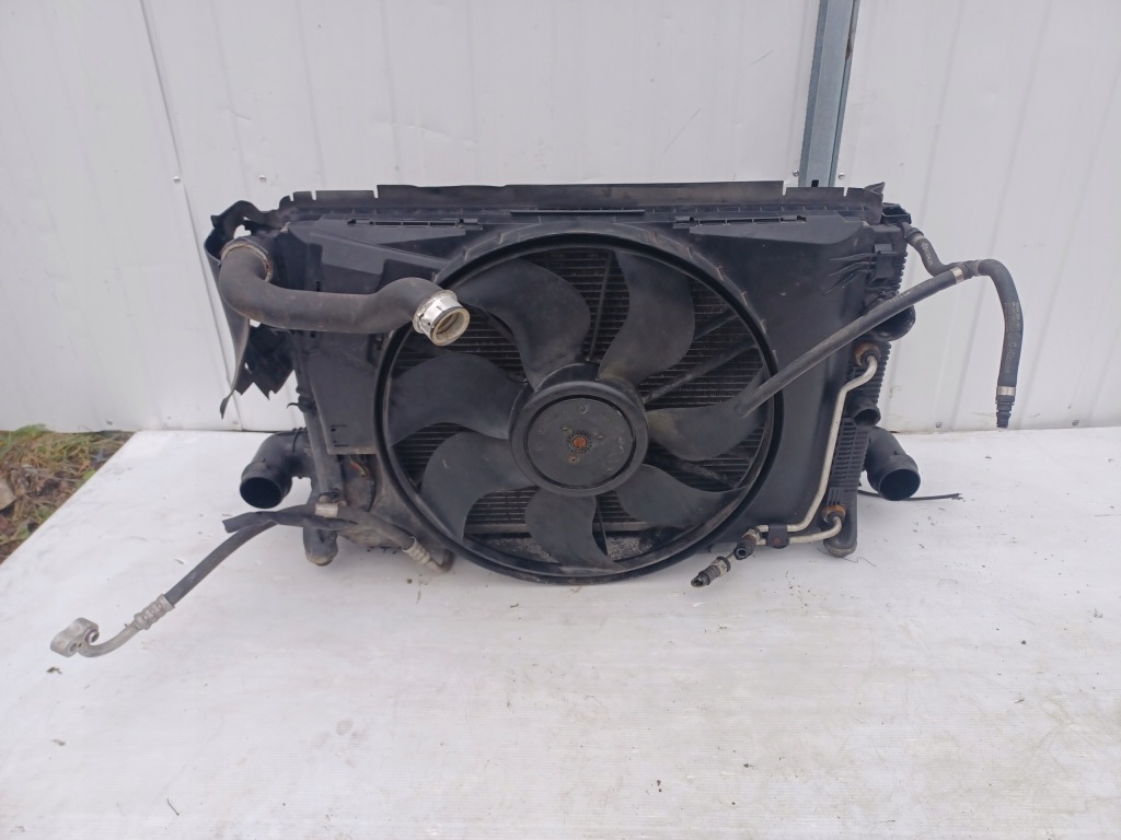 Mercedes w204 2.2 cdi ремень передний радиатор вентилятор интеркулер комплект Доставка