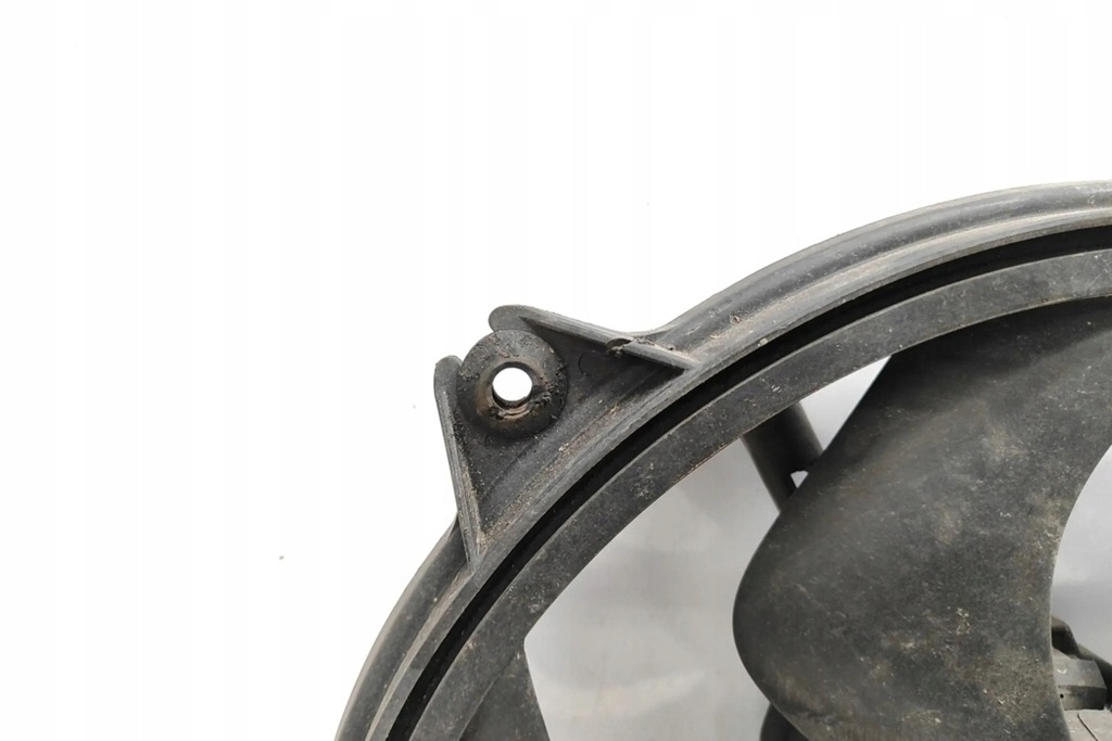 фото №7, Вентилятор радиатора citroën xsara picasso n68 1831237016 2.0l дизель
