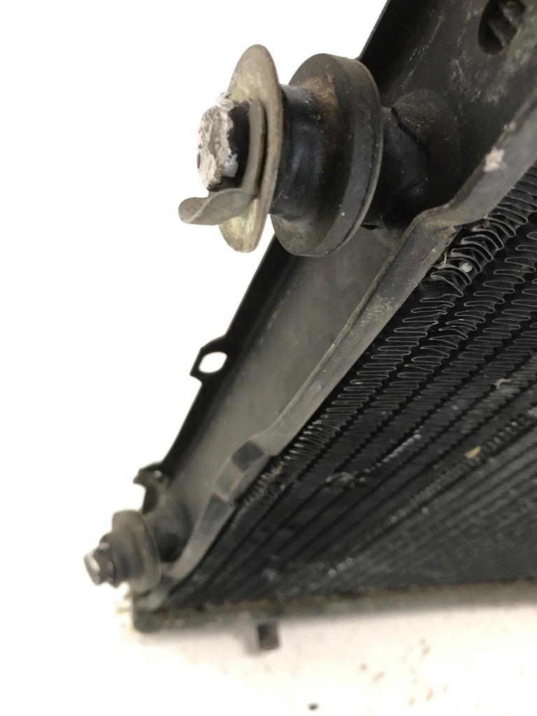 фото №16, Радиатор wody porsche 996 997 turbo carrera 4s правая