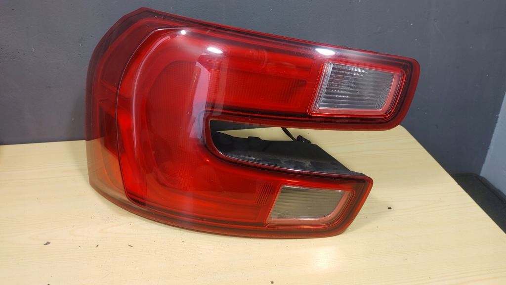 фото №1, Citroen c4 ii grand picasso 13- лампа левый задняя 9676853980