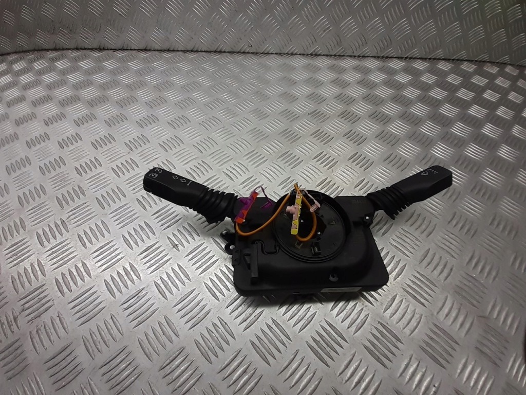 фото №1, Подрулевой переключатель света opel zafira b 13276153