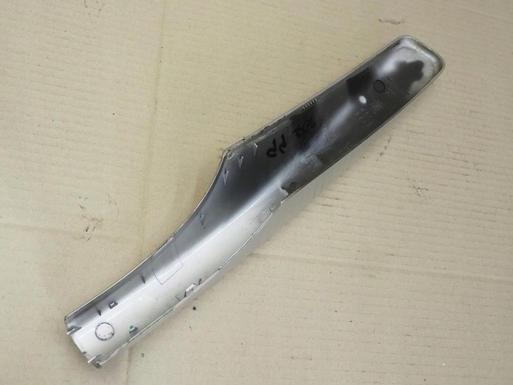 фото №16, Захист заглушка рейлінг правий перед peugeot 307 sw kombi ezrc