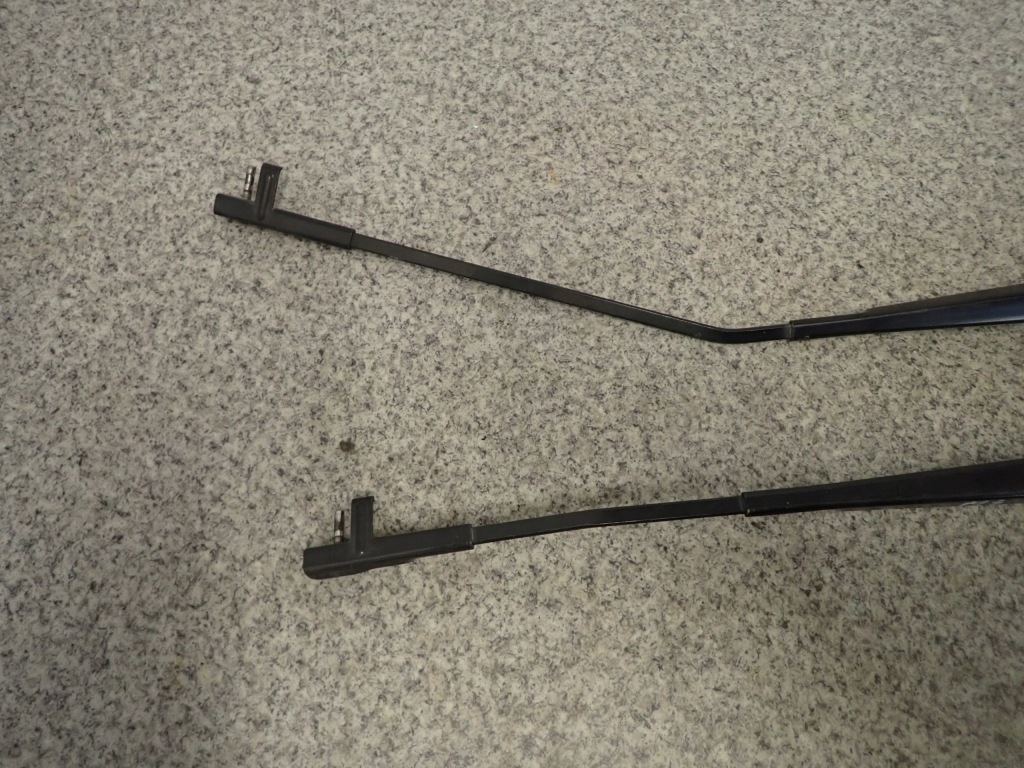 фото №3, Mazda 3 03-08 рычаг дворники передние правое