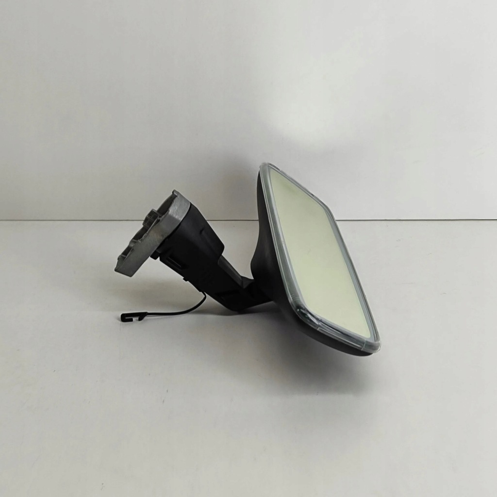 Tesla model y 2022 дзеркало заднього виду Недорого