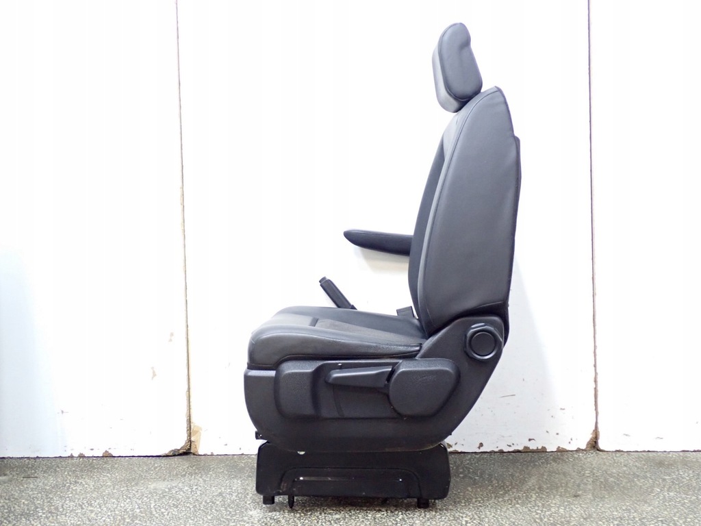 фото №7, Комплект сидінь europa оригінал напівшкіра vivaro jumpy expert proace 21r