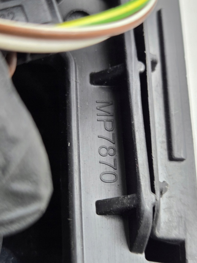 Citroen berlingo partner лампа led peugeot partner 9818012980 Киев