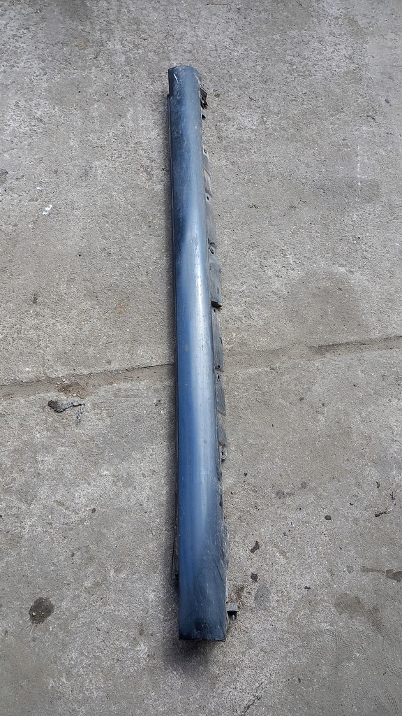 фото №1, Молдинг поріг права toyota corolla t25 03r