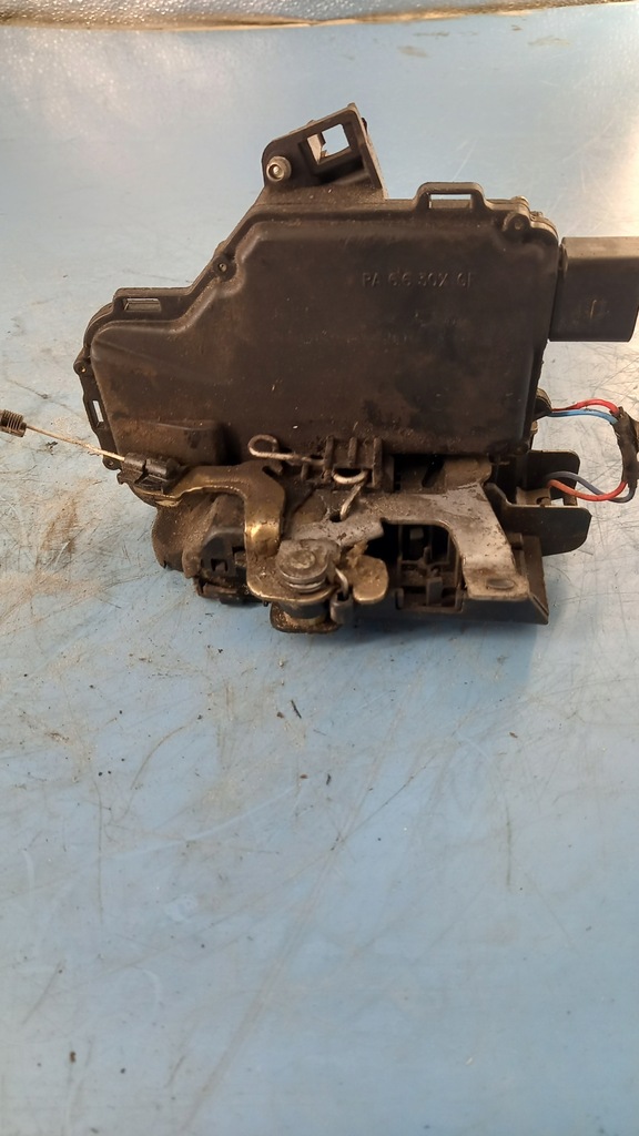 фото №4, Замок правый перед vw bora 99r sedan 8pin