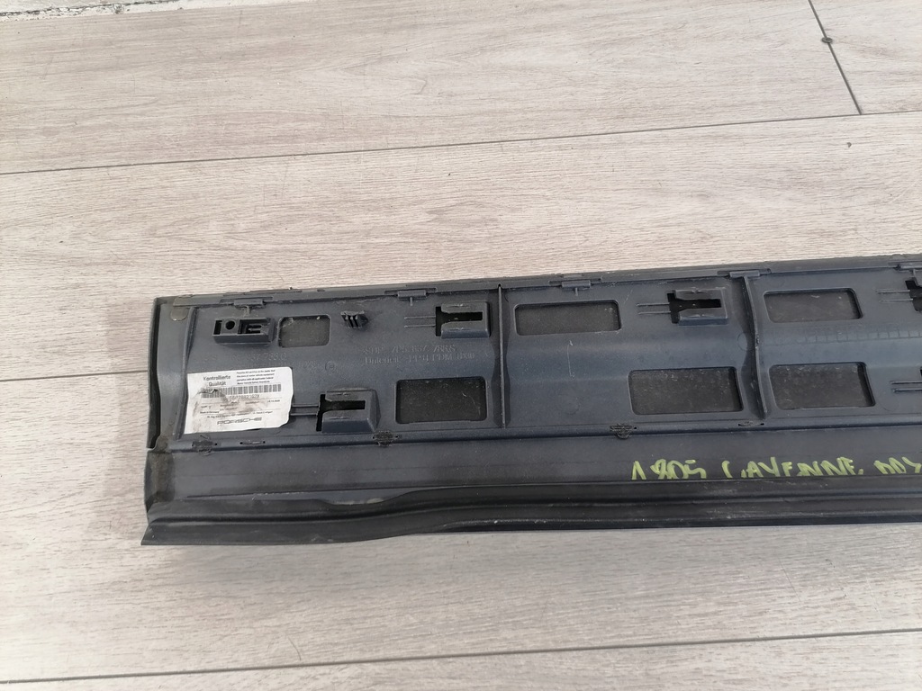 фото №11, Porsche cayenne молдинг дверь правый prz. 7p5837788s