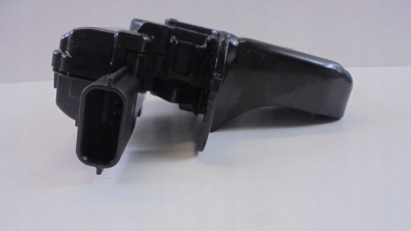 фото №3, Замок багажника renault captur