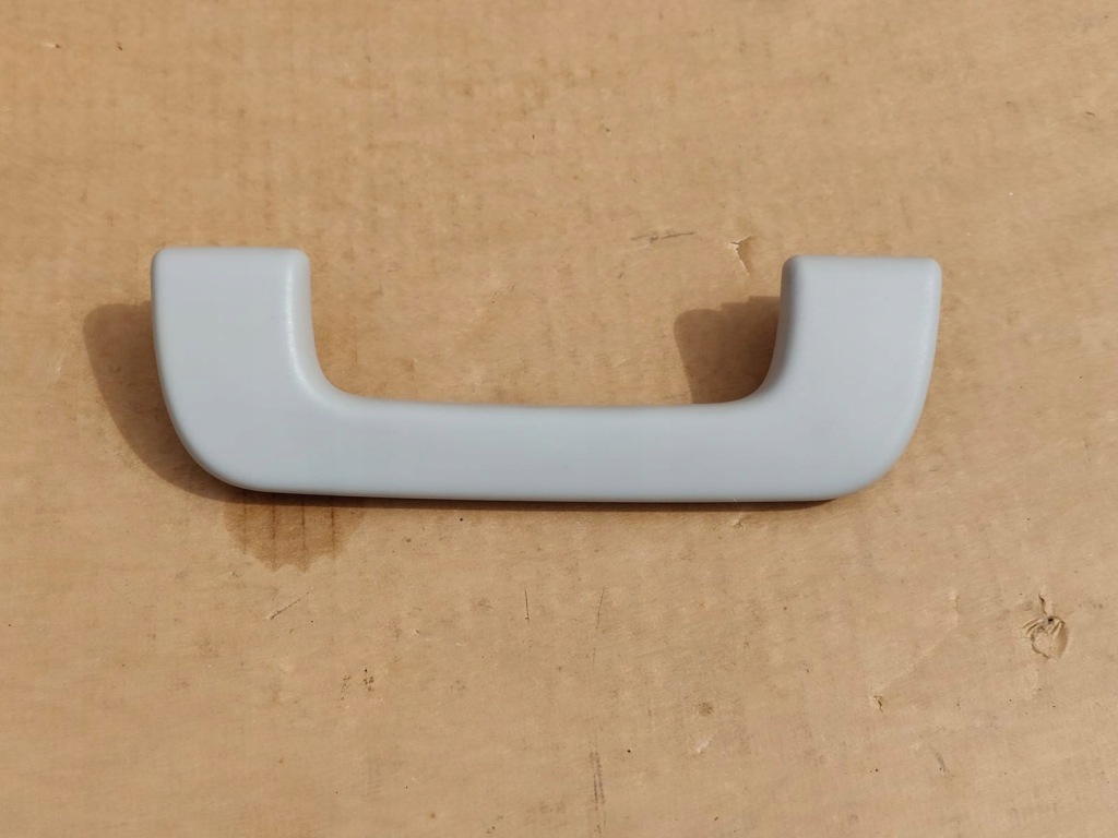 фото №1, Audi a4 a5 q5 b8 8r ручка кронштейн стельовий 8r0857607h