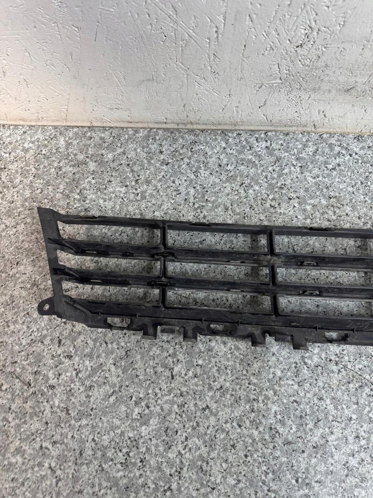 фото №7, Средняя решётка бампера volvo v70 iii 2012- lift 31323990