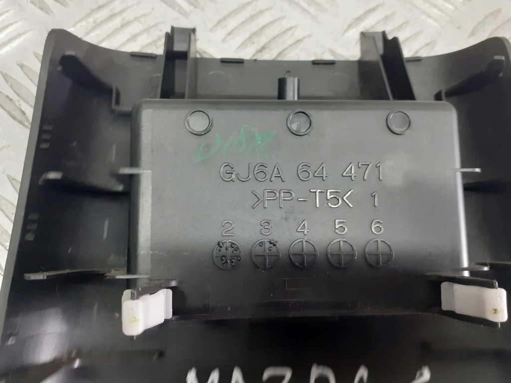 фото №3, Попільничка задня mazda 6