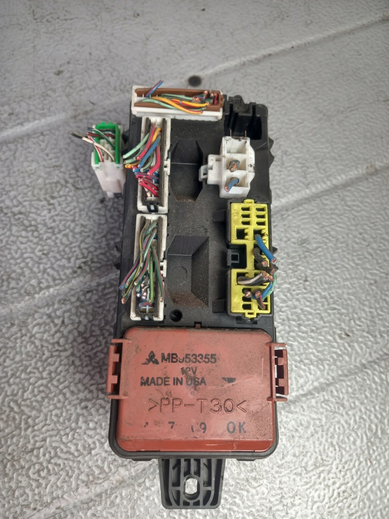 фото №1, Модуль bsi mitsubishi carisma 97r hb 1.6b