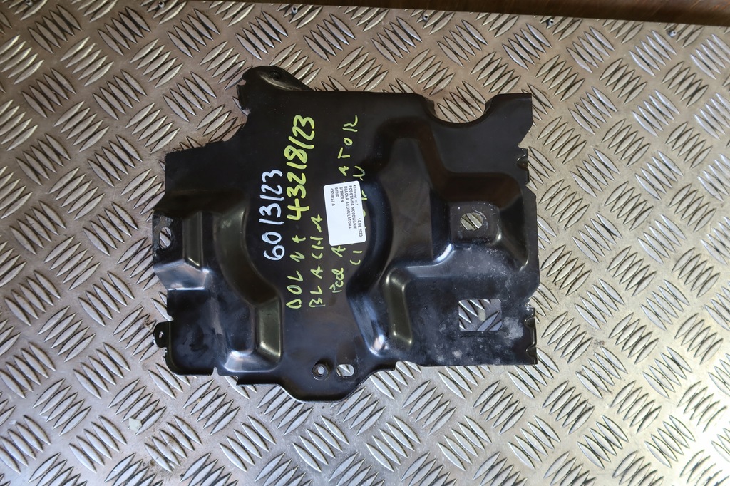 фото №1, Основа кронштейн акумулятор citroen 04wg