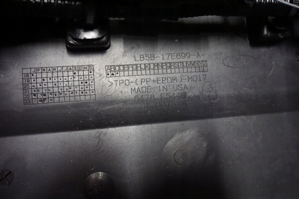 фото №10, Ford explorer 2020 - 2023 бампер задняя задний нижний датчики usa