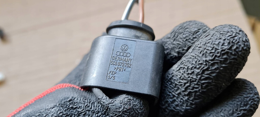 фото №9, Sq8 4m rsq8 q8 штекер колодка соединитель 5c6973752 1j0973852 sq7 4m q7