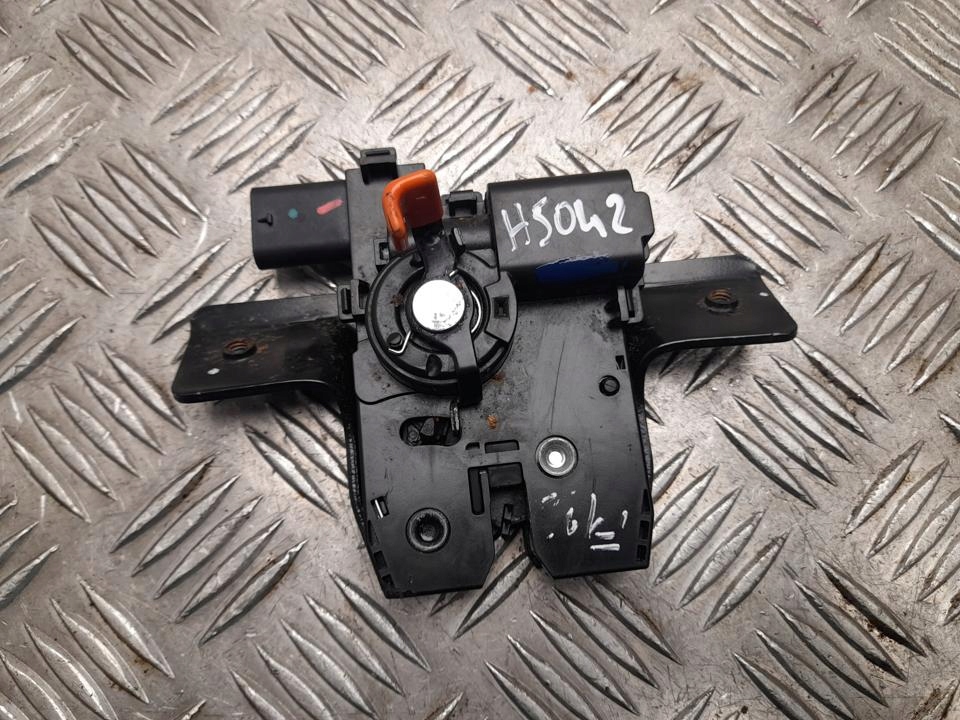 Sc2em-6305200 замок крышки багажника byd dolphin Цена