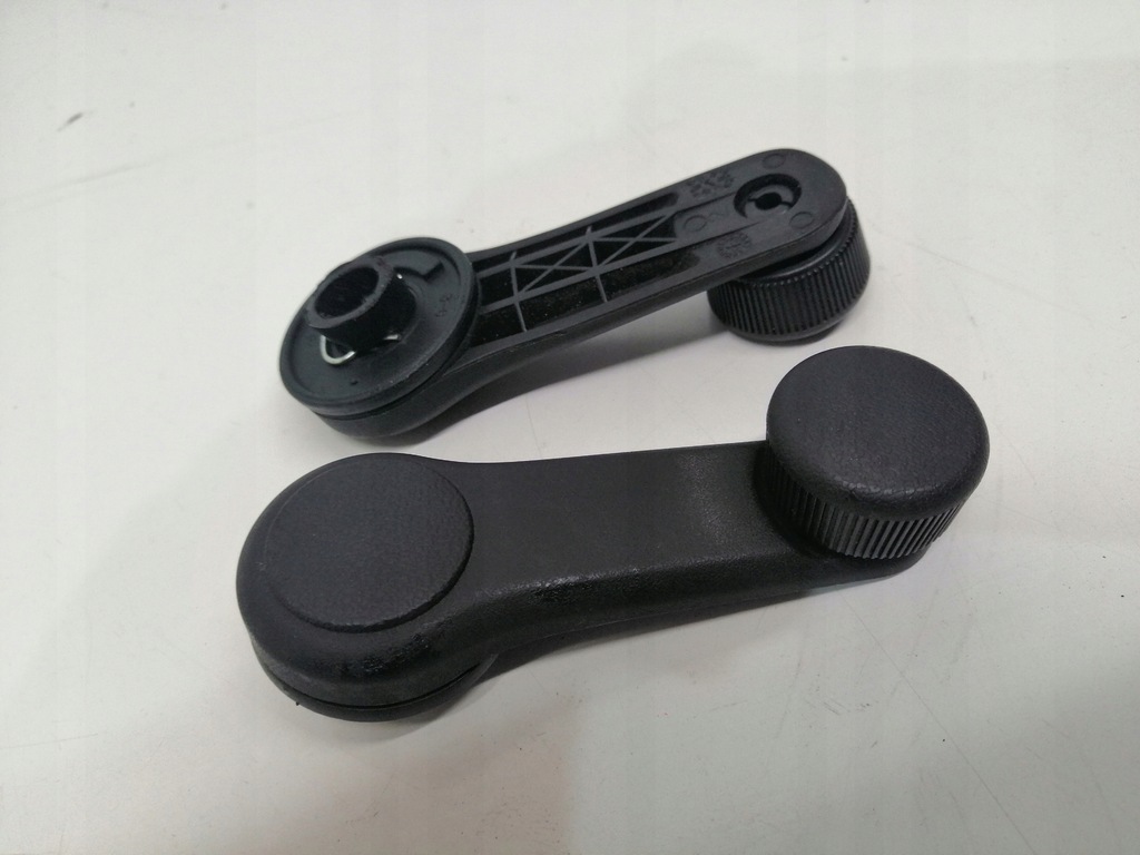 фото №1, Hyundai i30 ii ручка ручка стеклоподъемника подъёма окон 12-