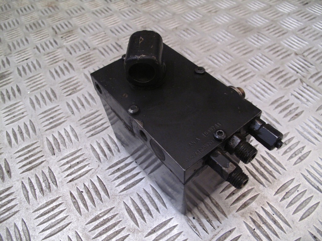 фото №2, Помпа підйому відкидання кабіни scania r