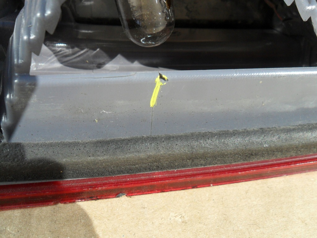 фото №13, Bmw x3 f25 10- лампа задняя правая повреждённый led