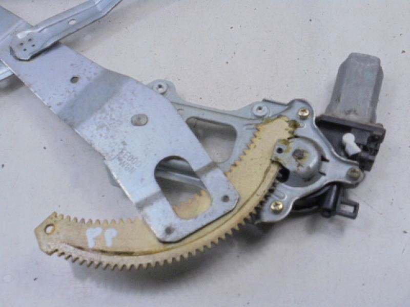 фото №7, Impreza ii 01-03 механизм стекло перед правый fe000