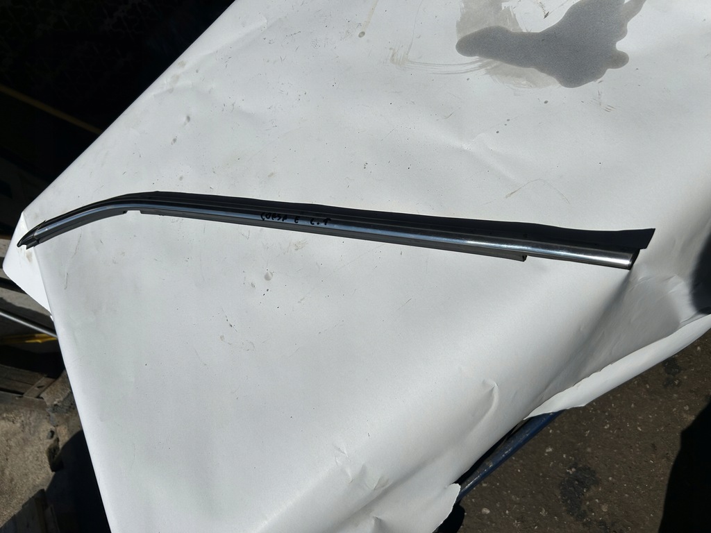 фото №1, Opel corsa e молдинг двері лівий перед хром