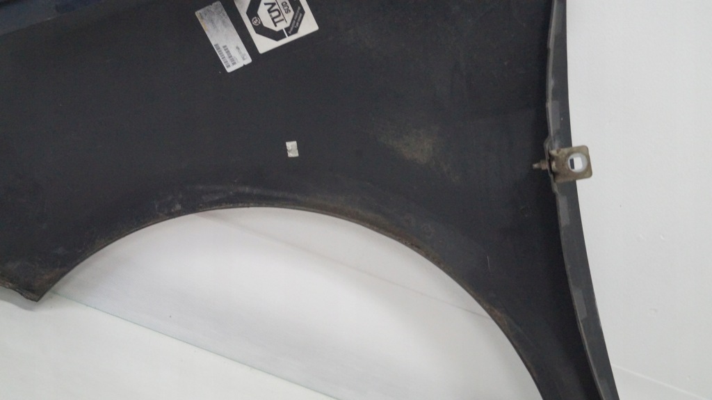 Крыло  передний правый  renault clio 3 рестайлинг  nv676 185 2010 Оригинал