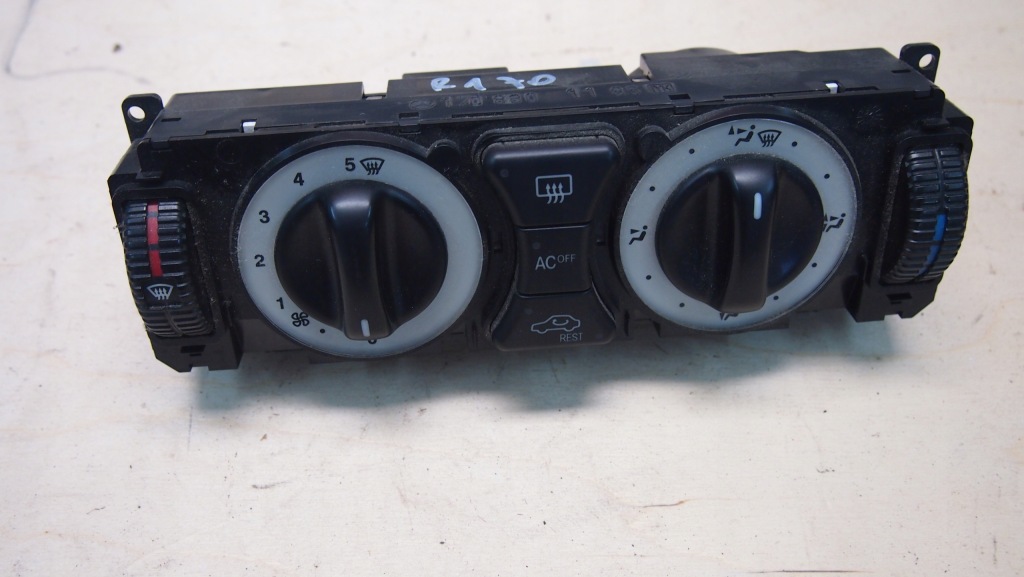 фото №1, Mercedes slk r170 панель кондиционера отопления