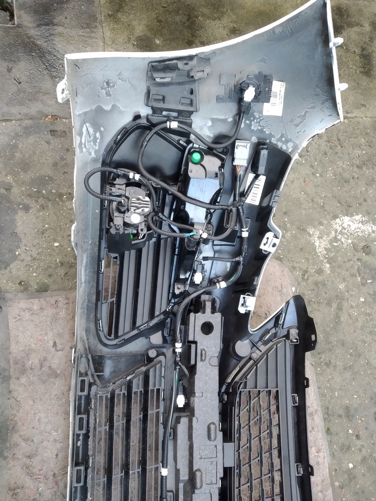 фото №9, Peugeot 308 t9 бампер zaślepkahaka перед елементи