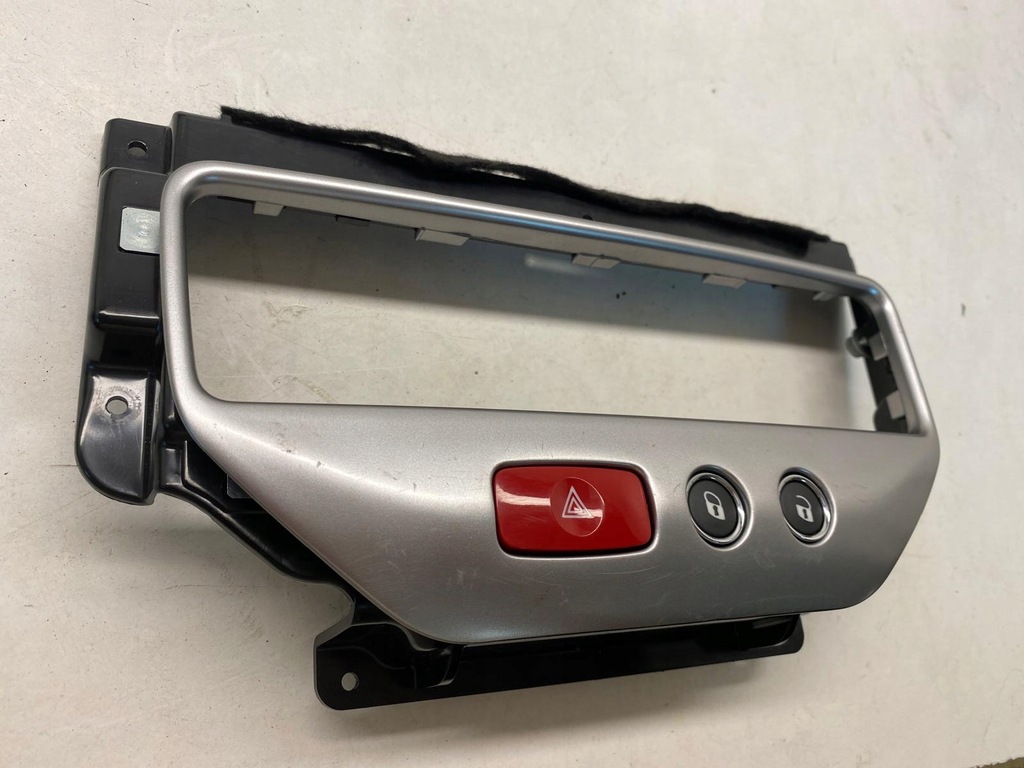 фото №3, Maserati granturismo рамка радіо перемикачі