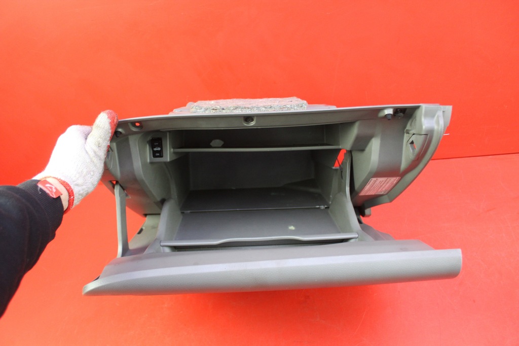 фото №12, Бардачок пассажира eu nissan altima 4 iv l32 sedan 07-12