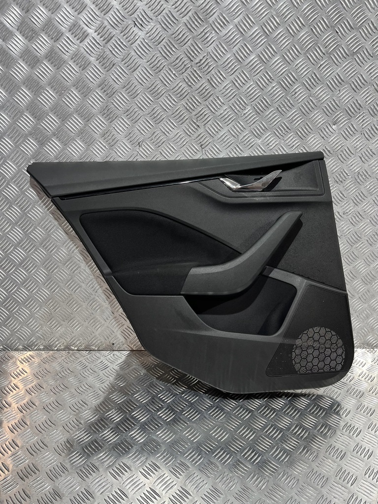 фото №1, Обшивка дверь задняя левый skoda scala 19-