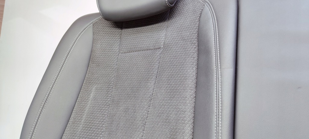 фото №6, Заднее сиденье спинка задняя кожа материал audi a4 b9