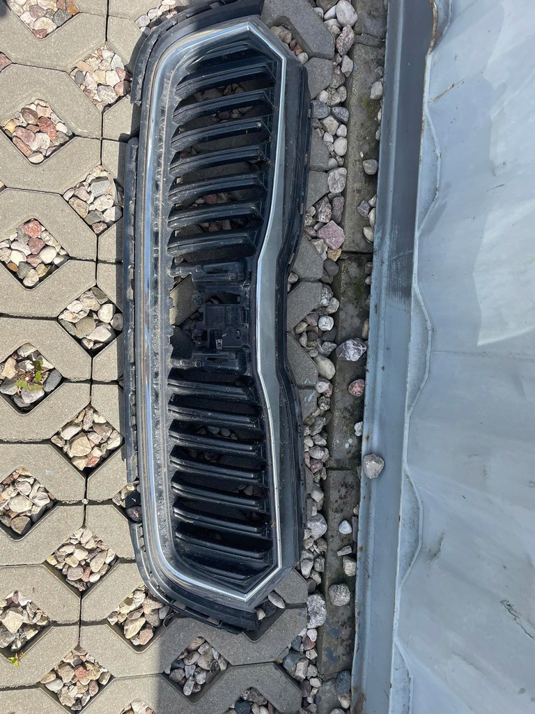 фото №1, Решітка радіатора skoda octavia iv