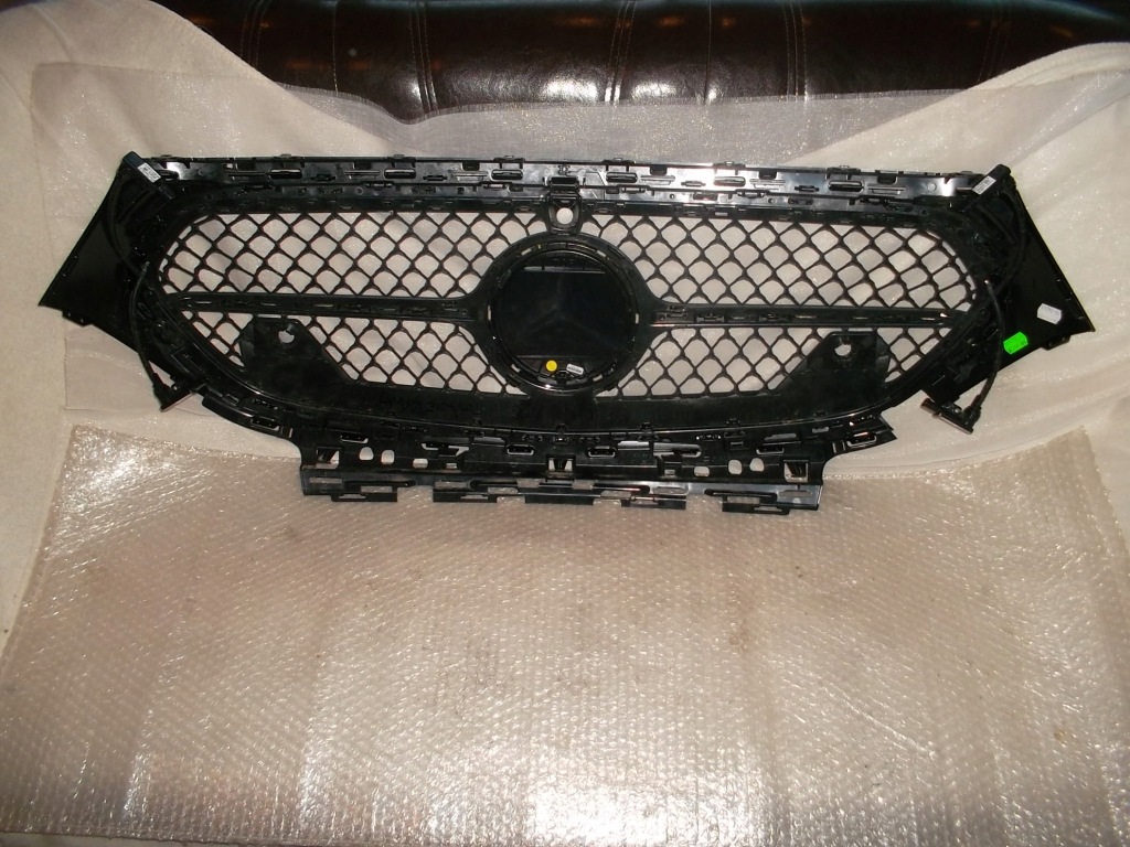 Mercedes e klasa 214 w214 решітка радіатора решітка радіатора під  камера підсвічуваний a2148804501 Зі Шроту