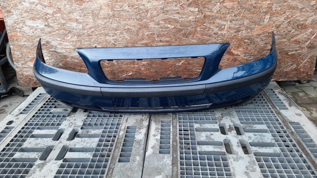 фото №1, Бампер перед передний volvo v70 ii 00-04r