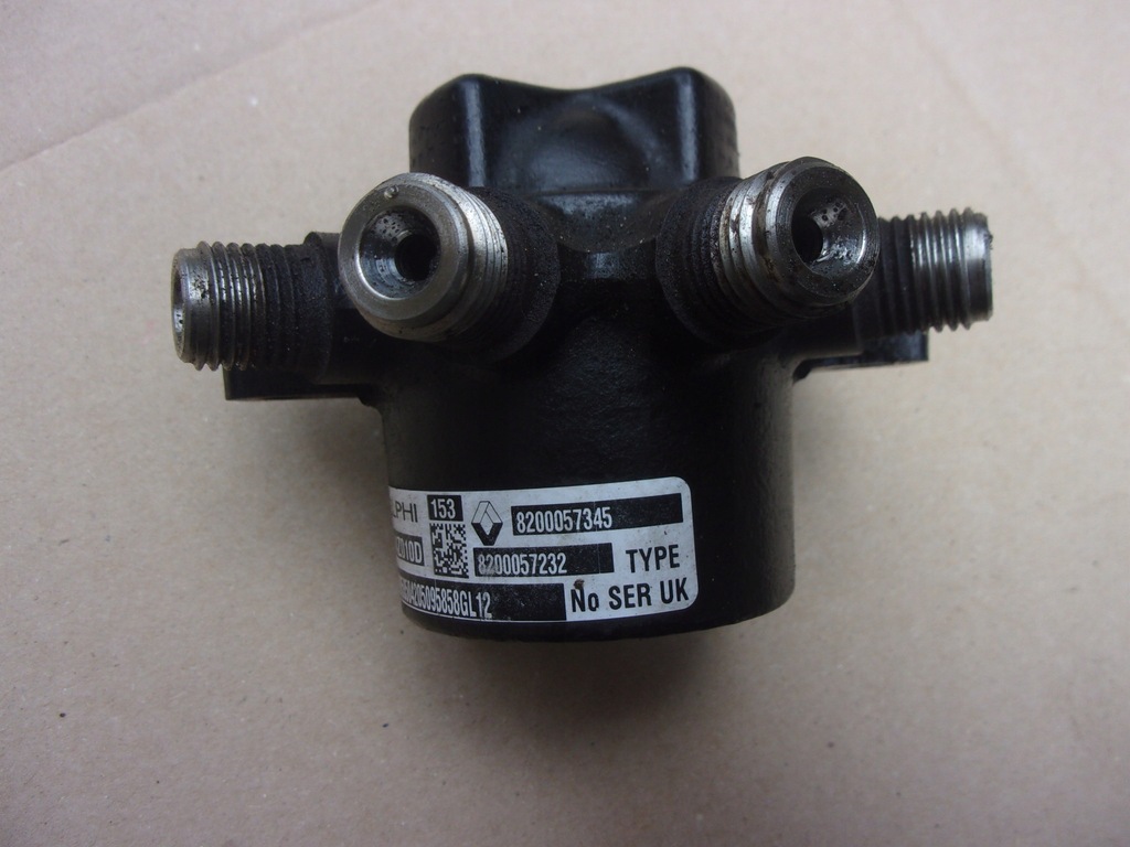 фото №3, Распределитель топлива 1.5dci renault megane ii