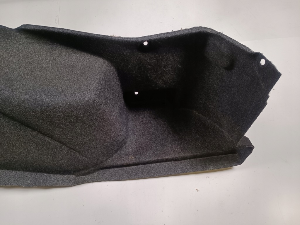 фото №5, Оббивка багажника обшивка p challenger 08+ 15+