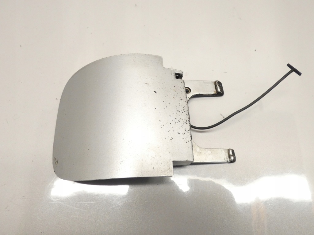 Купити Заглушка поріг права задній opel omega b lift 99-03 90493776 z157