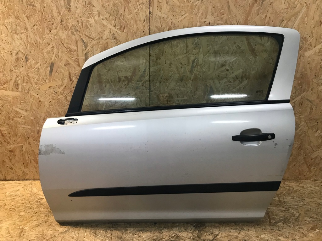 фото №1, Opel corsa d 3d дверь левый перед