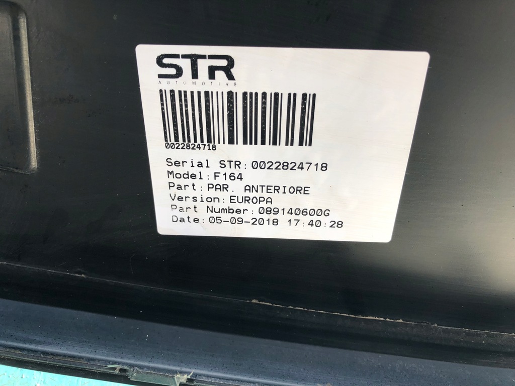 фото №10, Ferrari portofino f164 бампер перед передний eur