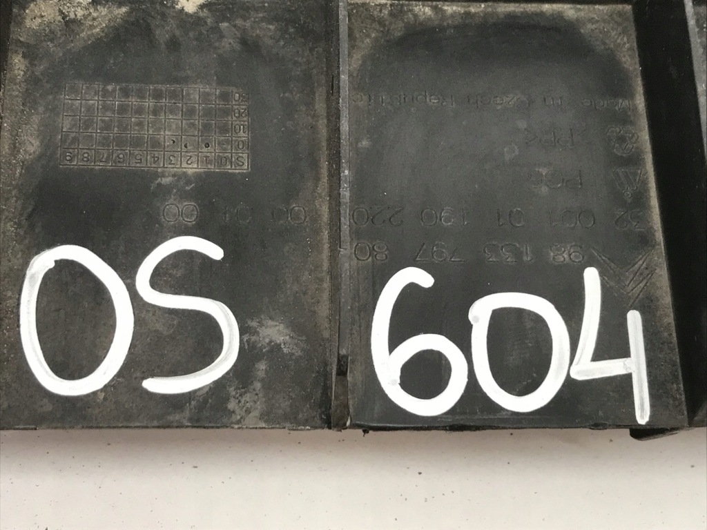 фото №14, Citroen c3 iii плита захист бампера перед