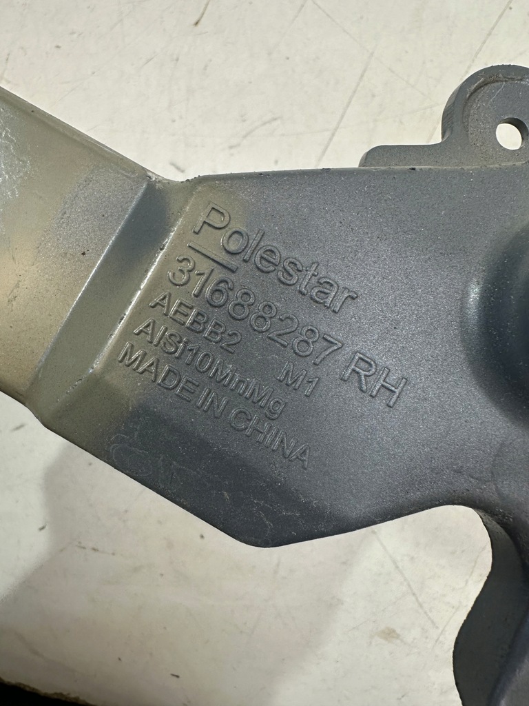 фото №9, Кронштейн панель фари правий лампи polestar 2 ii 31688287